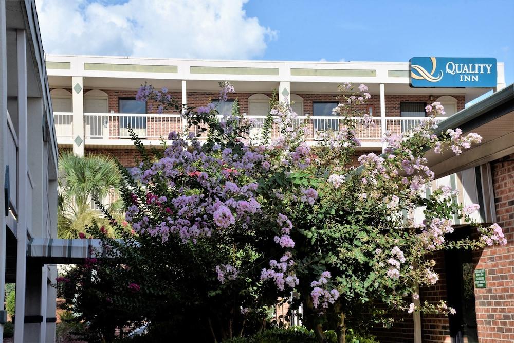 Rodeway Inn Harbison Area Columbia Ngoại thất bức ảnh