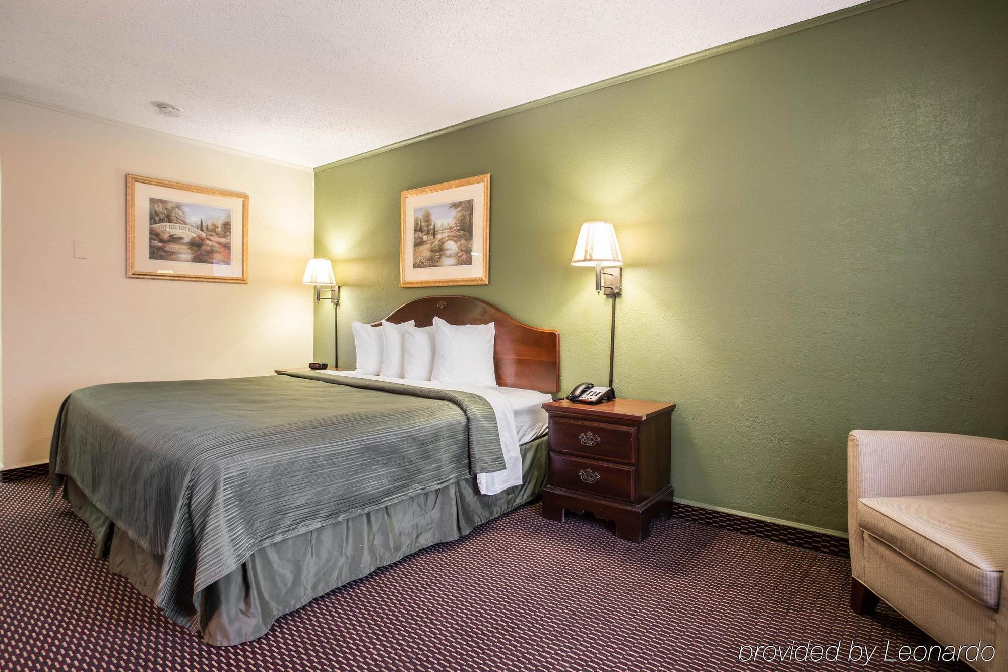 Rodeway Inn Harbison Area Columbia Ngoại thất bức ảnh