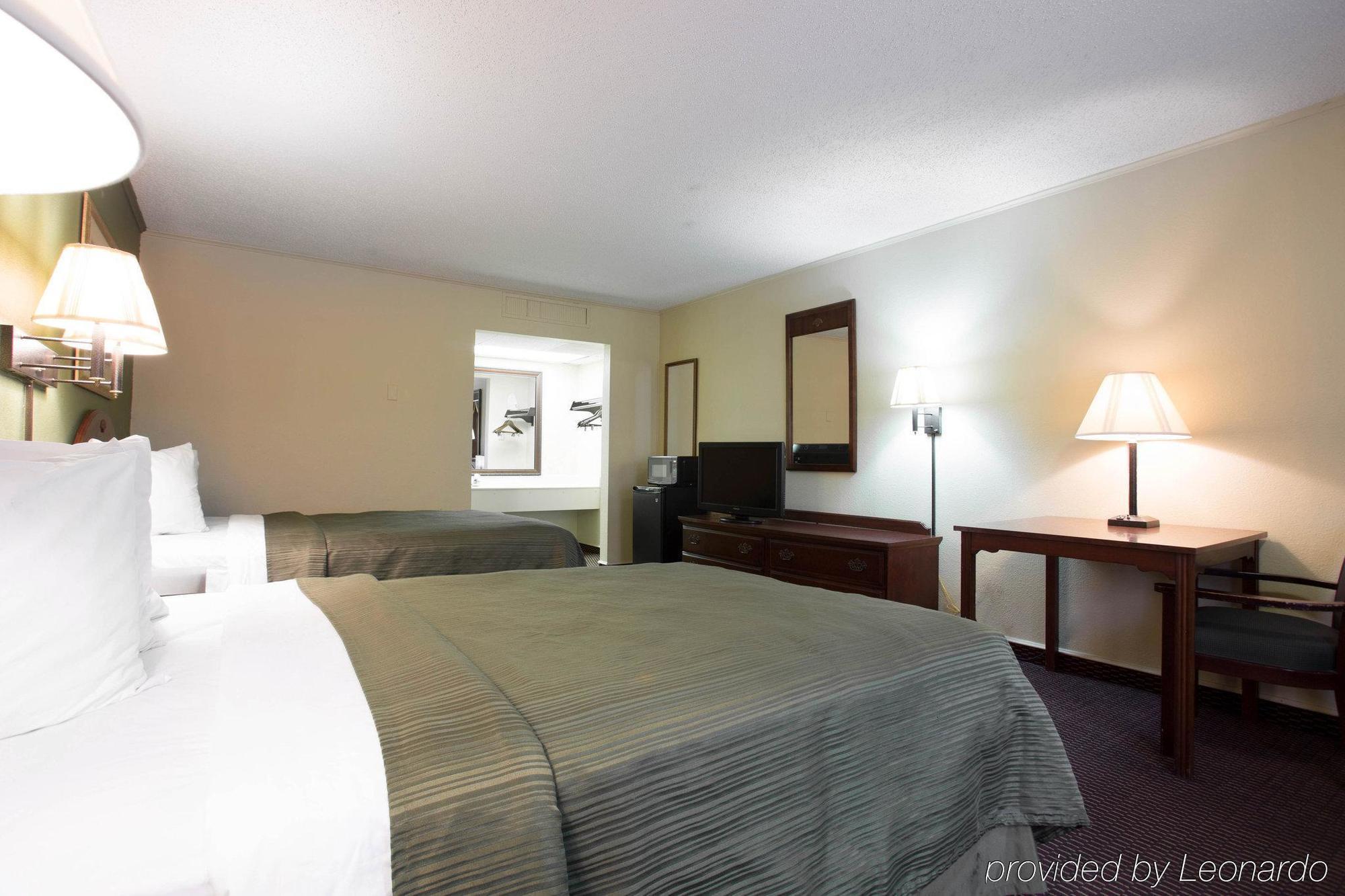 Rodeway Inn Harbison Area Columbia Ngoại thất bức ảnh